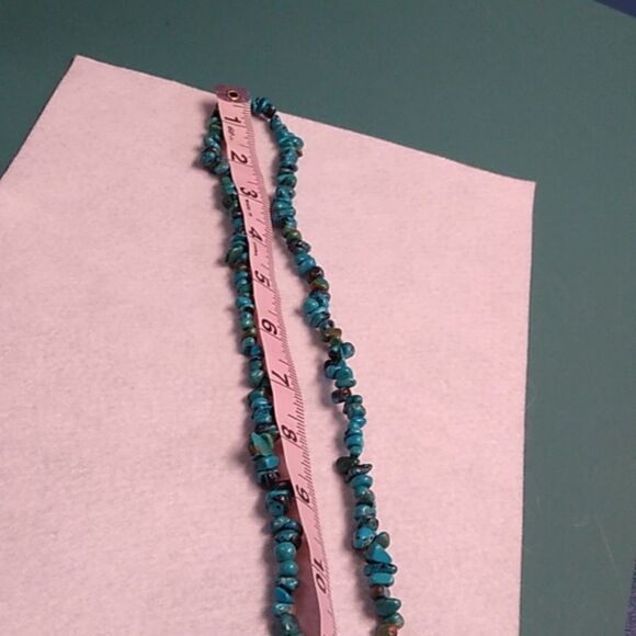 Turquoise Polished Nuggets/Chips Beaded Necklace Southwest Granny Chic - Picture 4 of 6